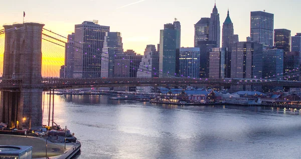 New York City Brooklyn Silta Manhattan Horisonttiin Kohtaus Yli Hudson — kuvapankkivalokuva