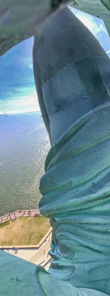 Staty Liberty Arm Utsikt Från Toppen New York City — Stockfoto