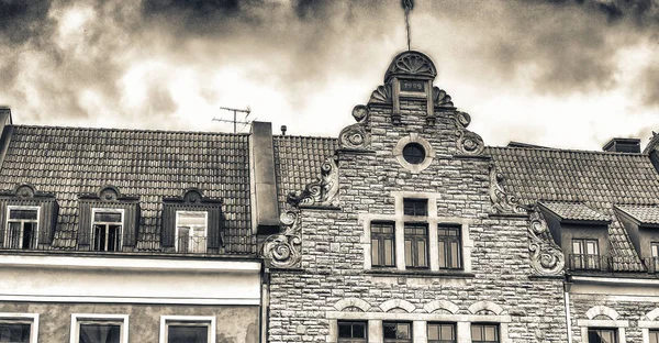 Hochhäuser Mittelalterliche Stadt — Stockfoto