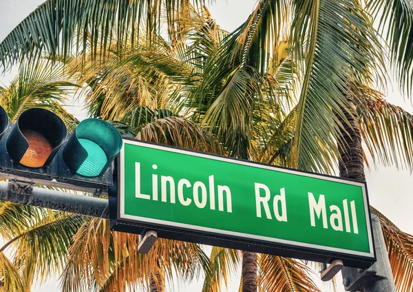 Placa Rua Lincoln Road Mall Uma Estrada Famosa Miami Beach — Fotografia de Stock