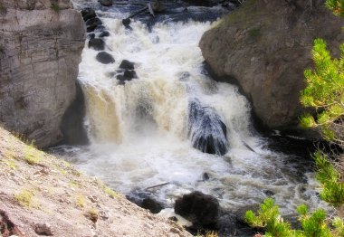 Yellowstone Ulusal Parkı 'nda Firehole Falls