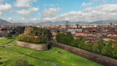 Lucca binaların, Tuscany havadan görünümü.