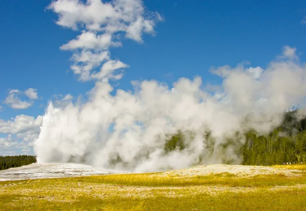 Beroemde Oude Gelovigen Geiser Het Nationaal Park Yellowstone — Stockfoto