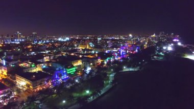 Miami Beach manzarası, gece, Florida, ABD Hava görünümünü. Video