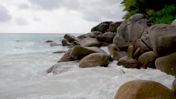 Praia Anse Lazio Situada Noroeste Ilha Praslin Seychelles Vídeo — Vídeo de Stock