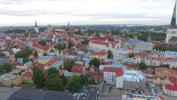 Flygfoto Över Tallinn Estland Video — Stockvideo