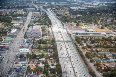 Helikopter, Miami alan I-95 havadan görünümü.