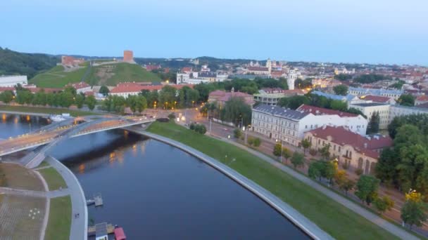 Vista Aérea Noite Riga Letónia Com Belos Edifícios Históricos Vídeo — Vídeo de Stock