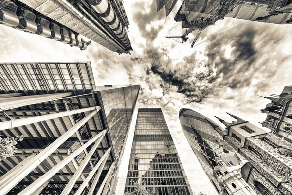 Rascacielos Negocios Concepto Corporativo Moderno —  Fotos de Stock