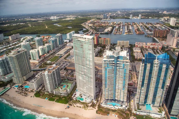 North Miami Beach Gateway Park Mint Látott Ból Helikopter Felhőkarcolók — Stock Fotó