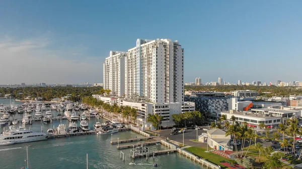 Flygfoto Över Miami Beach Och Venetianska Sätt Vid Solnedgången — Stockfoto