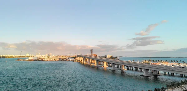 迈阿密和港口大道全景 — 图库照片