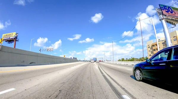 Miami Kwietnia 2018 Ruch Wzdłuż Interstate Jest Główna Droga Która — Zdjęcie stockowe