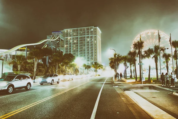 Myrtle Beach Avril 2018 Touristes Long Des Rues Nuit Myrtle — Photo