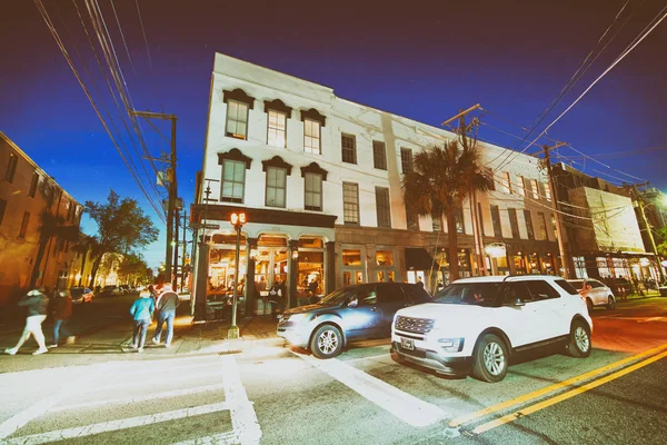 Charleston April 2018 Tourists Enjoy City Center Night Charleston Famous — Stock Photo, Image