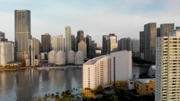 Vacker Utsikt Över Miami Downtown Skyskrapor Brickell Key Island Florida — Stockvideo