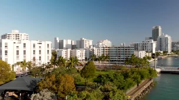 Luchtfoto Van Gibbs Park Miami Beach Skyline Florida Usa Video — Stockvideo