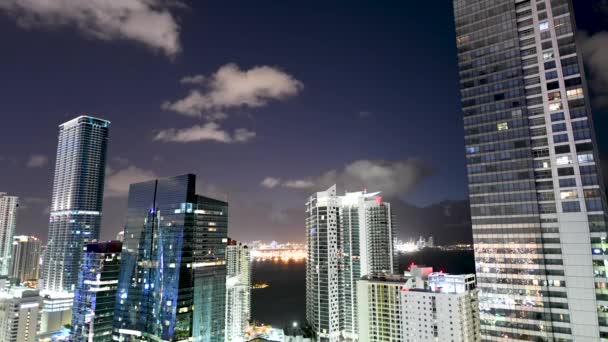 Vista Aérea Del Horizonte Miami Por Noche Florida Vídeo — Vídeos de Stock