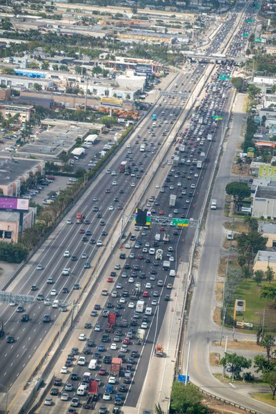 Luchtfoto Van Interstate Miami Vanuit Vliegtuig Venster — Stockfoto