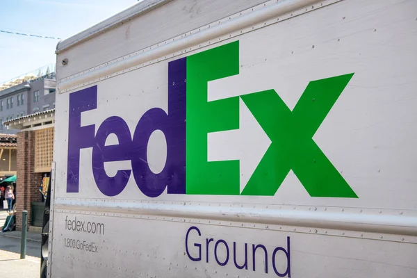 Charleston April 2018 Fedex Ground Truck Street Charleston Fedex One — Stock Photo, Image