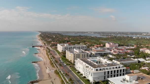 Panorama Luftaufnahme Der Skyline Des Westlichen Palmenstrandes Und Der Uferpromenade — Stockvideo