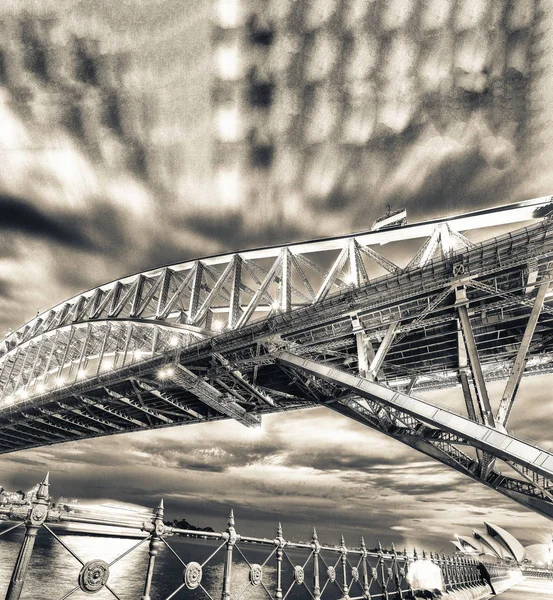 Incrível Ângulo Largo Vista Noturna Sydney Harbour Bridge Austrália — Fotografia de Stock