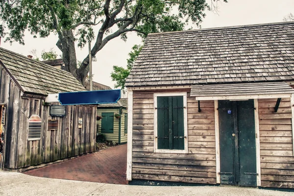 佛罗里达州圣奥古斯丁的木制房屋 — 图库照片