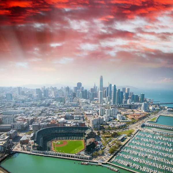 Fantastiska Flygfoto Över San Francisco Stadion Port Och Skyline — Stockfoto