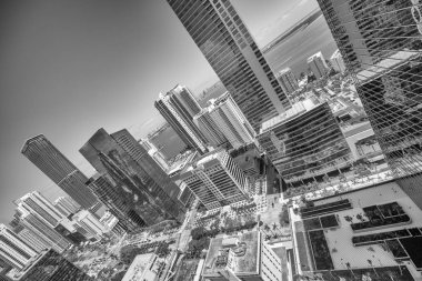 Miami, Fl - 29 Mart 2018: şehir manzarası güzel bir günde inanılmaz. Şehir her yıl 20 milyon kişi çekiyor.