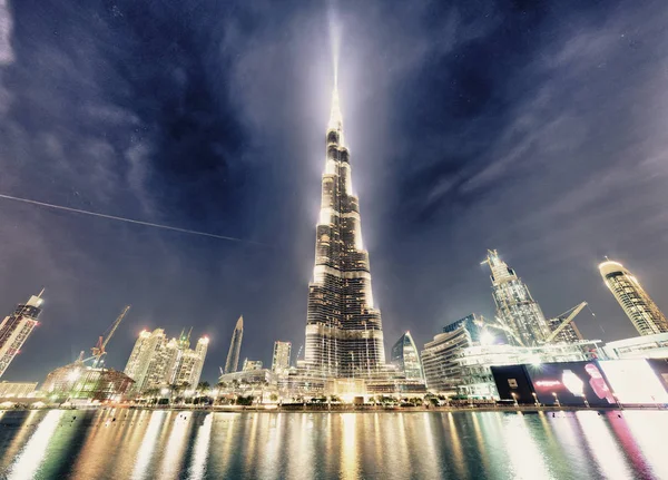 Dubai Emiratos Árabes Unidos Noviembre 2015 Burj Khalifa Por Noche —  Fotos de Stock