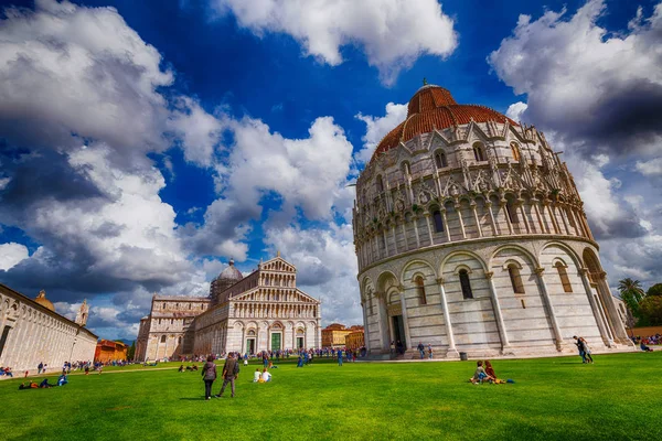 Pisa Talya Nisan 2018 Turist Mucizeler Kare Tadını Çıkarın Pisa — Stok fotoğraf