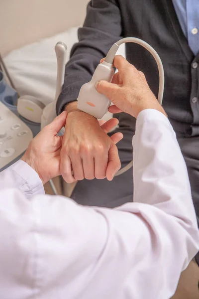 Ecografia Del Braccio Ospedale — Foto Stock