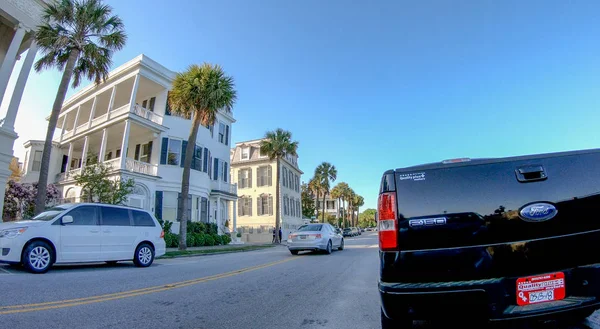 Charleston Abril 2018 Cidade Beira Mar Com Turistas Dia Ensolarado — Fotografia de Stock