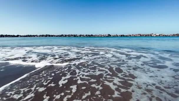 美丽的波浪式海滨风景 — 图库视频影像