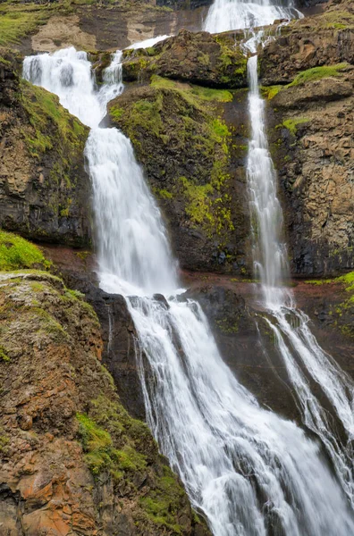 Cachoeiras Rjukandi em Islândia, Europa — Fotografia de Stock