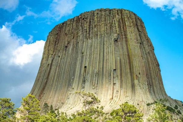 Devil 's Tower Monumento Nacional em Wyoming, EUA Vista incrível — Fotografia de Stock