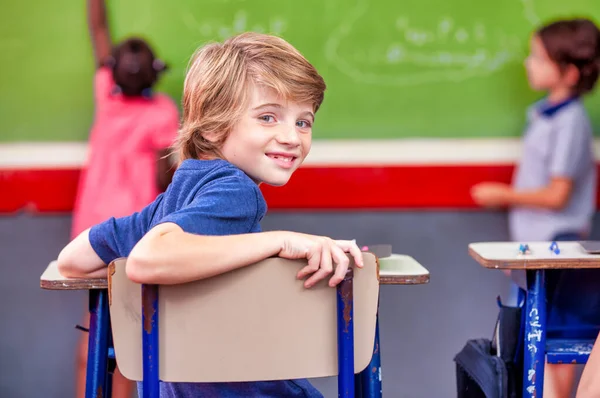Young Boy Elementary School Lesson — Stock Photo, Image