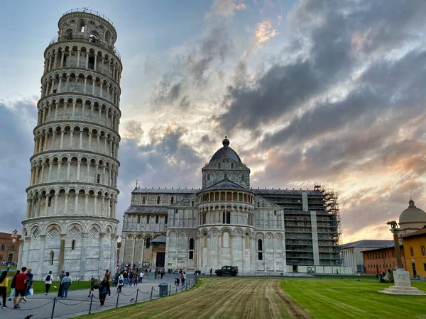 Pisa, Italy - September 27, 2019: Field of Miracles at sunsetwit — 스톡 사진