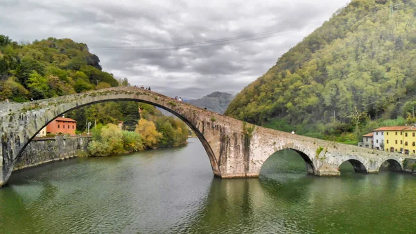 Vue Aérienne du Pont Devils - Ponte della Maddalena est un pont — Photo