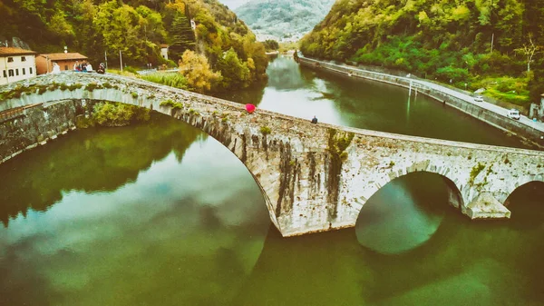 Increíble vista aérea del Ponte della Maddalena, conocido como Demonios —  Fotos de Stock
