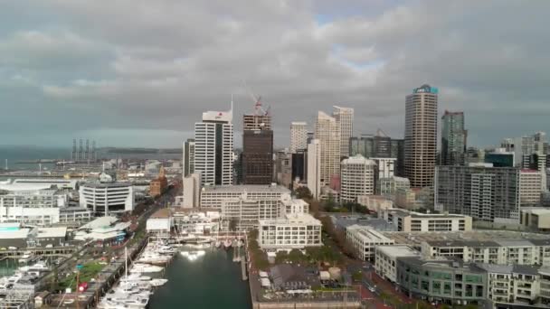 Imágenes Aéreas Ciudad Auckland Atardecer — Vídeos de Stock