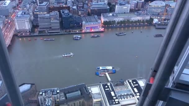 Luchtfoto Van Londen Stad Bewolkte Dag — Stockvideo
