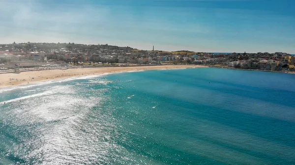 Καταπληκτική εναέρια άποψη του τοπίου Bondi Beach στο Σίδνεϊ, Αυστραλία — Φωτογραφία Αρχείου