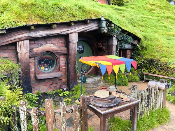 Hobbiton Casas de madeira na Nova Zelândia — Fotografia de Stock