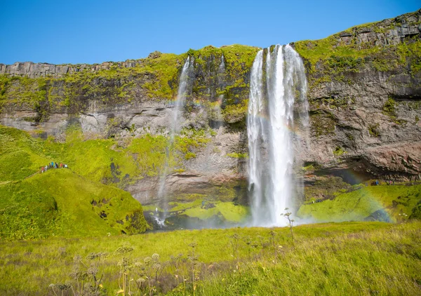 Ισλανδικό τοπίο Seljalandfoss καταρράκτες κατά τη θερινή περίοδο — Φωτογραφία Αρχείου