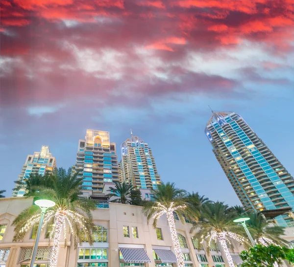 Dubai Marina skyline at sunset, UAE — Stock Photo, Image