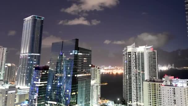 Luchtbeelden Van Verlichte Miami Stad Nachts Usa — Stockvideo