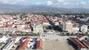 Viareggio şehrinin hava görüntüleri, İtalya