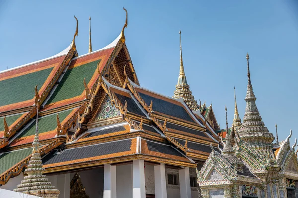 Il Grand Palace è un complesso di edifici nel cuore di Bangk — Foto Stock