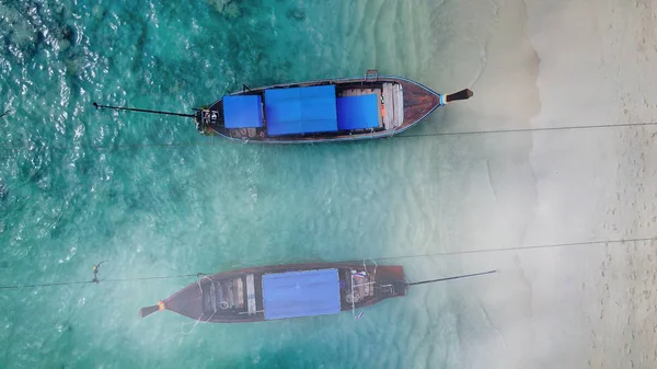 Luftaufnahme der Long Tail Boats von Thailand — Stockfoto